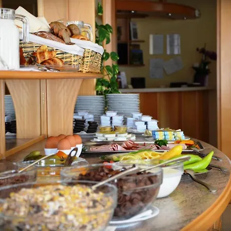 Hotel Weldi 3*